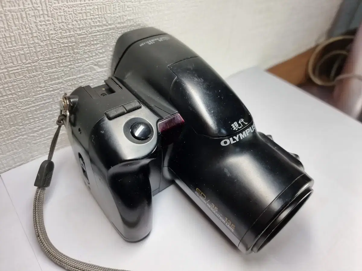 고급형 줌필카 / 현대 OLYMPUS IS - 2000 / 파격가